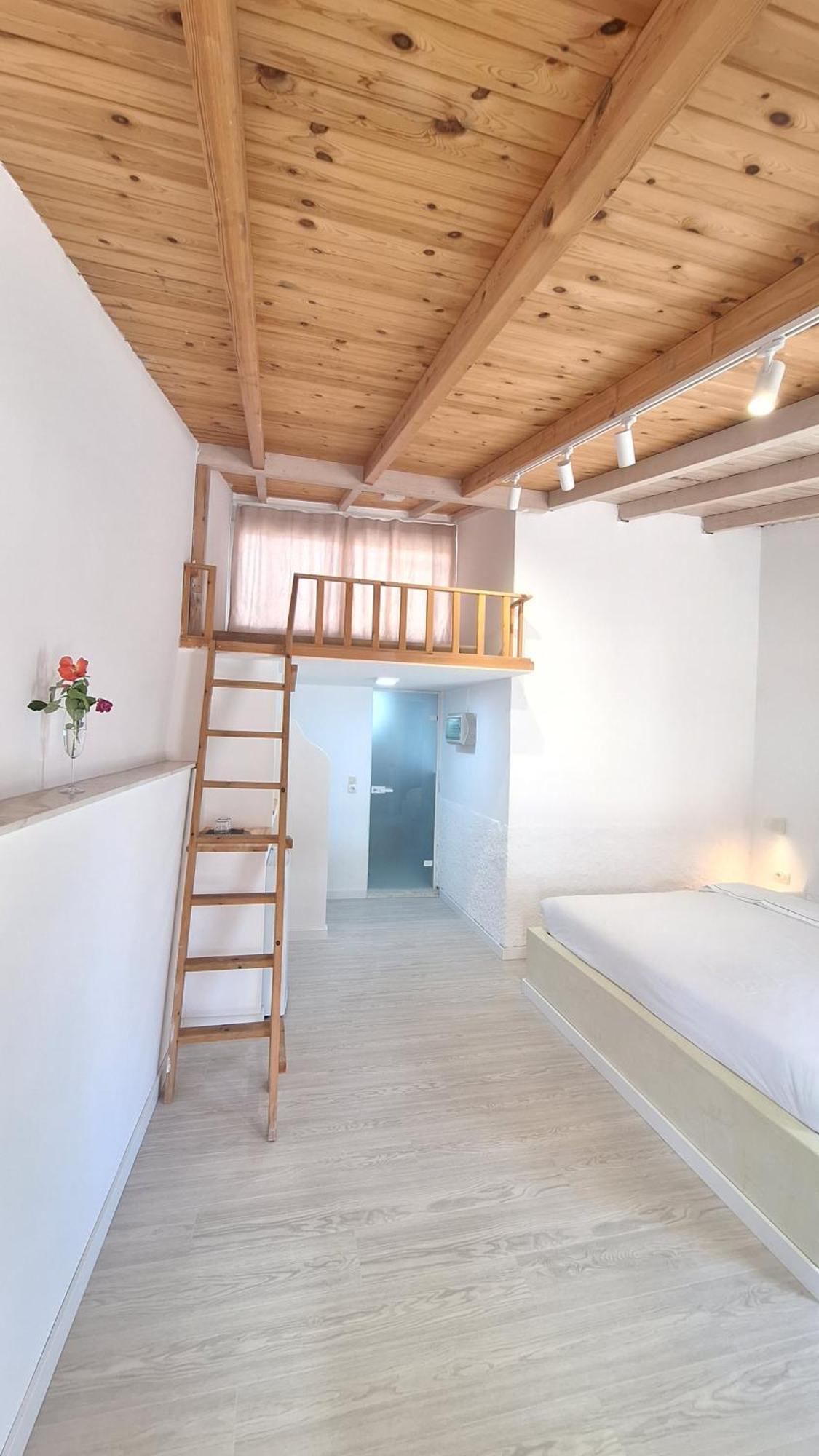 Tonea'S Houses Himare Room photo